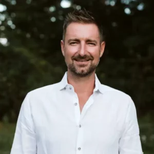Dean DeGraaf | DeGraaf Interiors